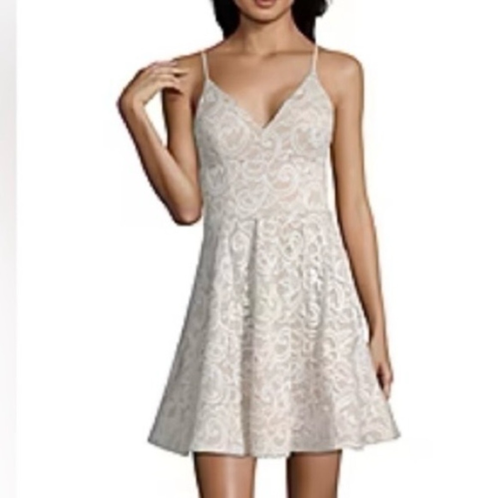 My Michelle Boho White Lace A-Line Skater Dress Size 3 Homecoming Formal Gala